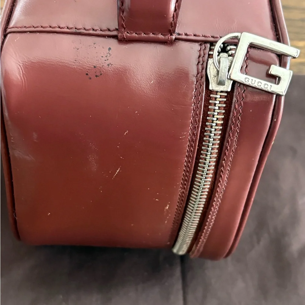 Gucci Vintage Burgundy Leather HandBag/Cosmetic Case w/ Dust Bag and COA - Picture 7 of 10
